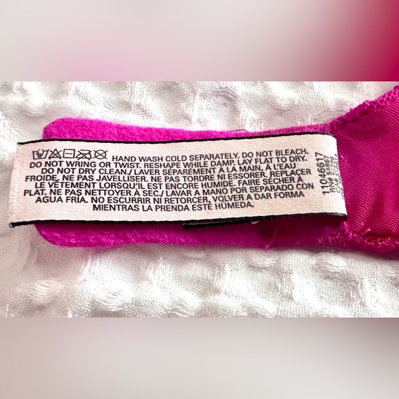 Victoria's Secret Fuchsia Demi Bra - Picture 3 of 7